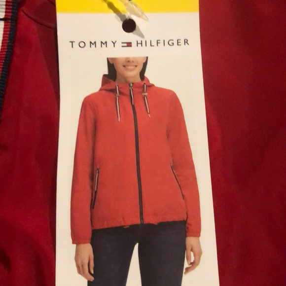 Tommy Hilfiger ladies winter jacket size S M - Picture 2 of 2